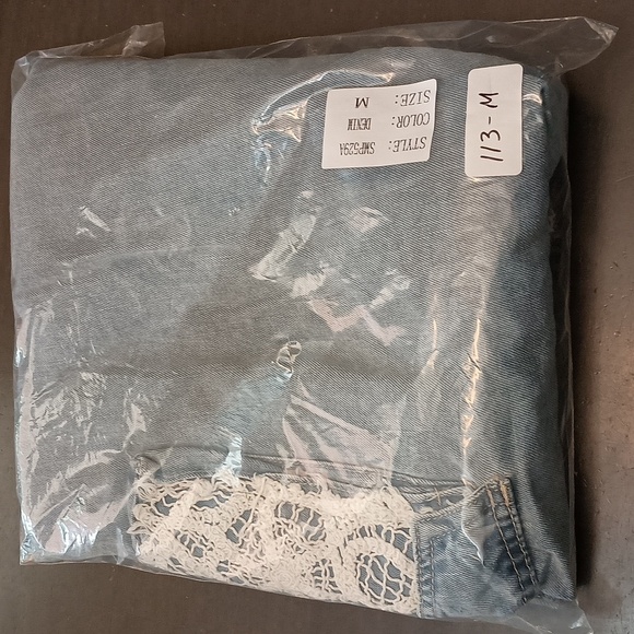 POL Blue Denim Crochet Distressed Oversized Jogger Jeans - Picture 4 of 4